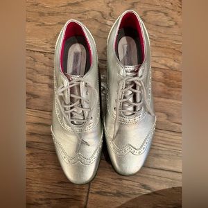 FootJoy silver metallic womens golf shoes SZ 8